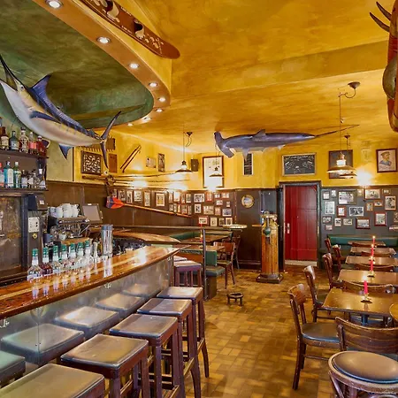 Hemingway'S Heidelberg Hostel-3